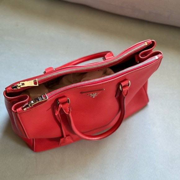 Prada Vibrant Red Saffiano Leather Tote - Picture 3 of 14